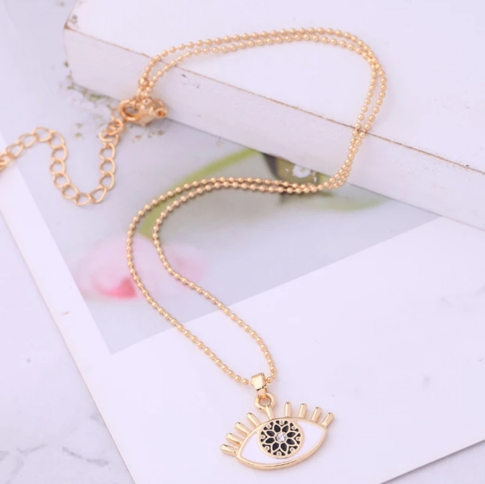 🌞👁️NEW GOLD MANDELA EYE W/BEAUTIFUL BEADED CHAIN